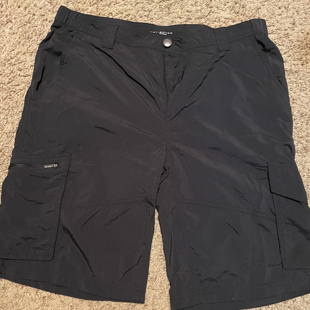 Men’s Columbia shorts